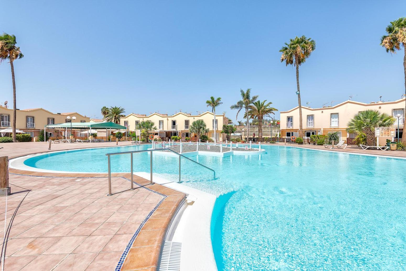 Duplex En Green Oasis San Bartolomé Екстериор снимка